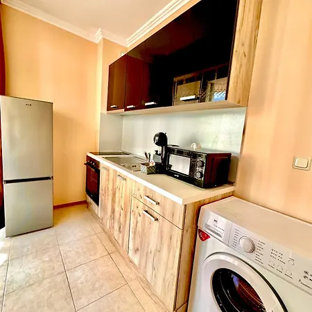 Sea Sun סאני ביץ'