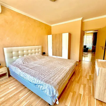Sea Sun Sunny Апартамент